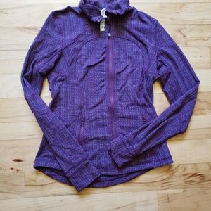 Lululemmon purple zip up jacket size 8